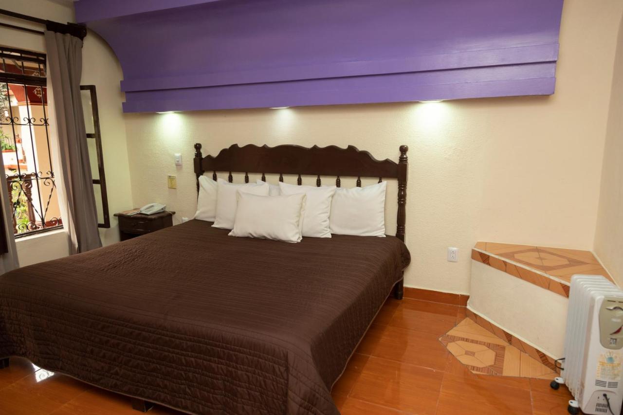 Hotel D'Monica San Cristobal de las Casas Exterior photo