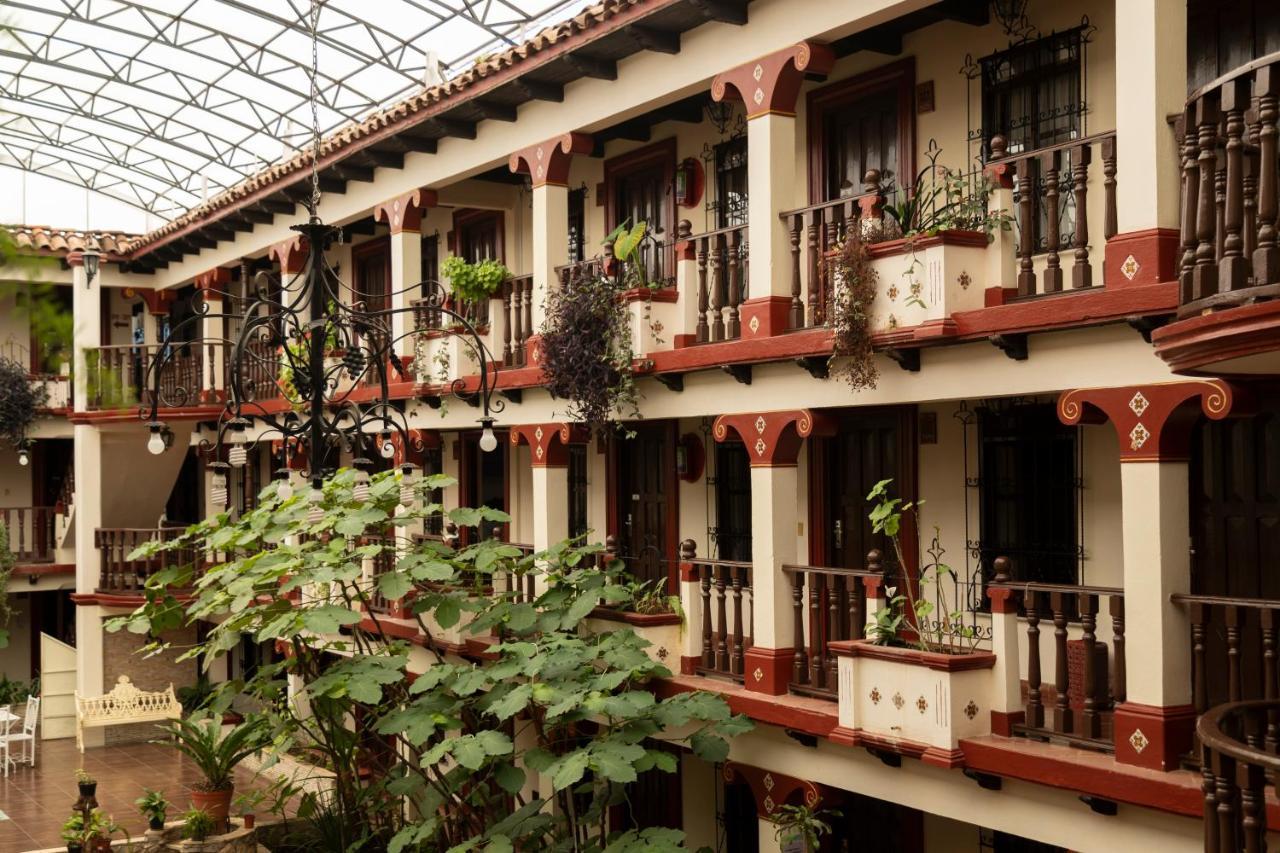 Hotel D'Monica San Cristobal de las Casas Exterior photo