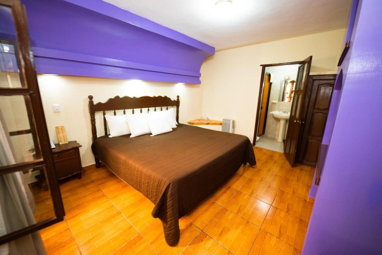 Hotel D'Monica San Cristobal de las Casas Exterior photo